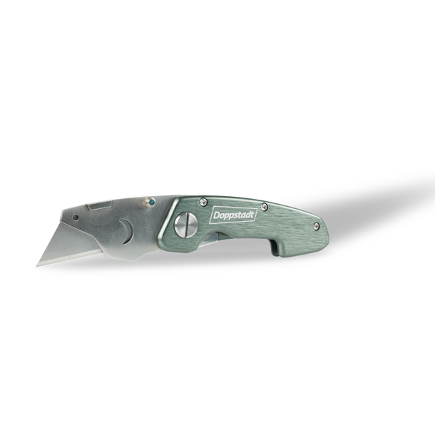 Blade holder